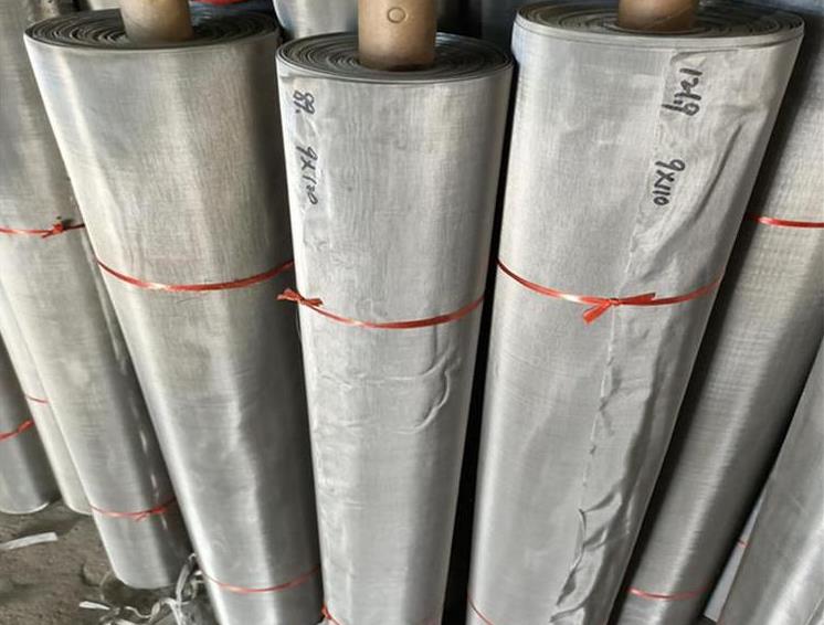 振動篩上使用哪種篩網(wǎng)好？