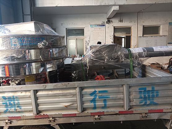 旋振篩、電磁給料機發(fā)貨